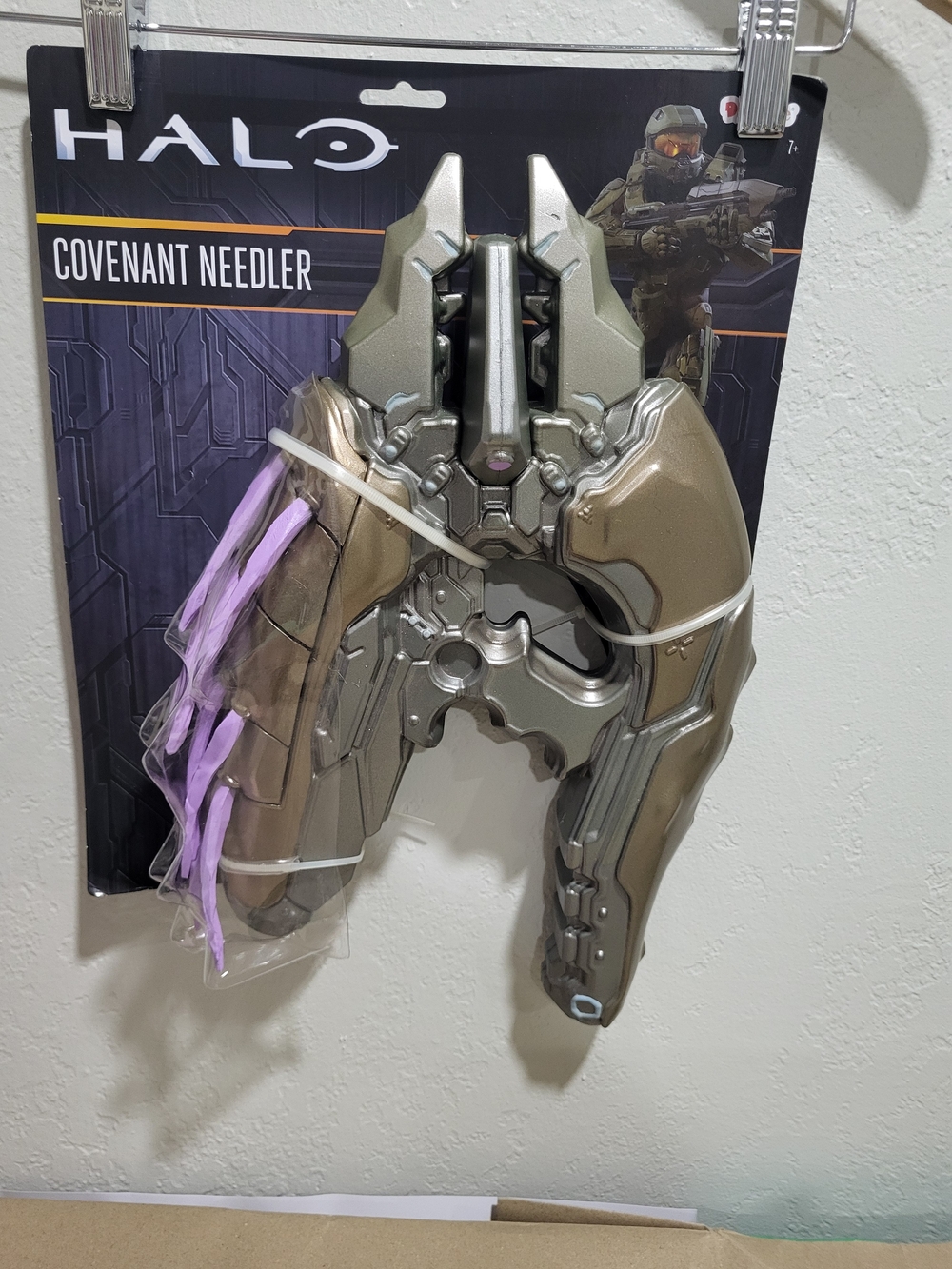 Halo Covenant Needler Wall Display - Metallic Gray with Purple Crystals